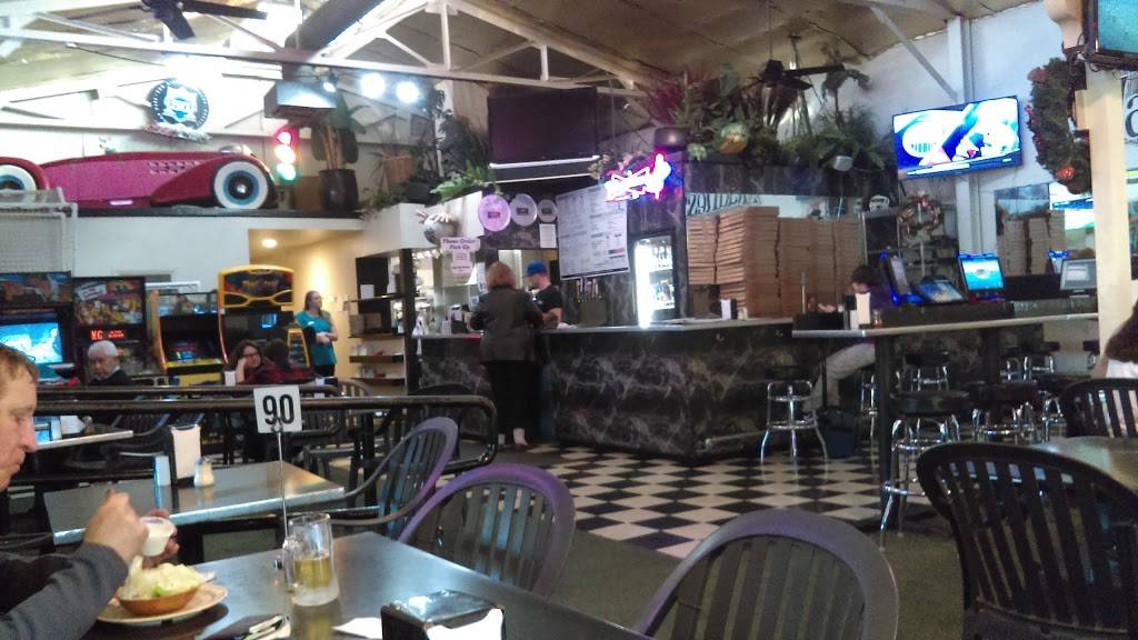 Warehouse Pizza | restaurant | 2340 D St, La Verne, CA 91750, USA | 9095932714 OR +1 909-593-2714