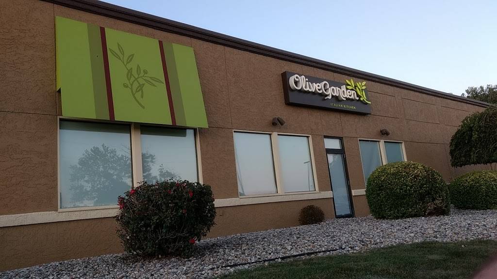 Olive Garden Italian Restaurant | meal takeaway | 4118 S Scatterfield Rd, Anderson, IN 46013, USA | 7656429980 OR +1 765-642-9980