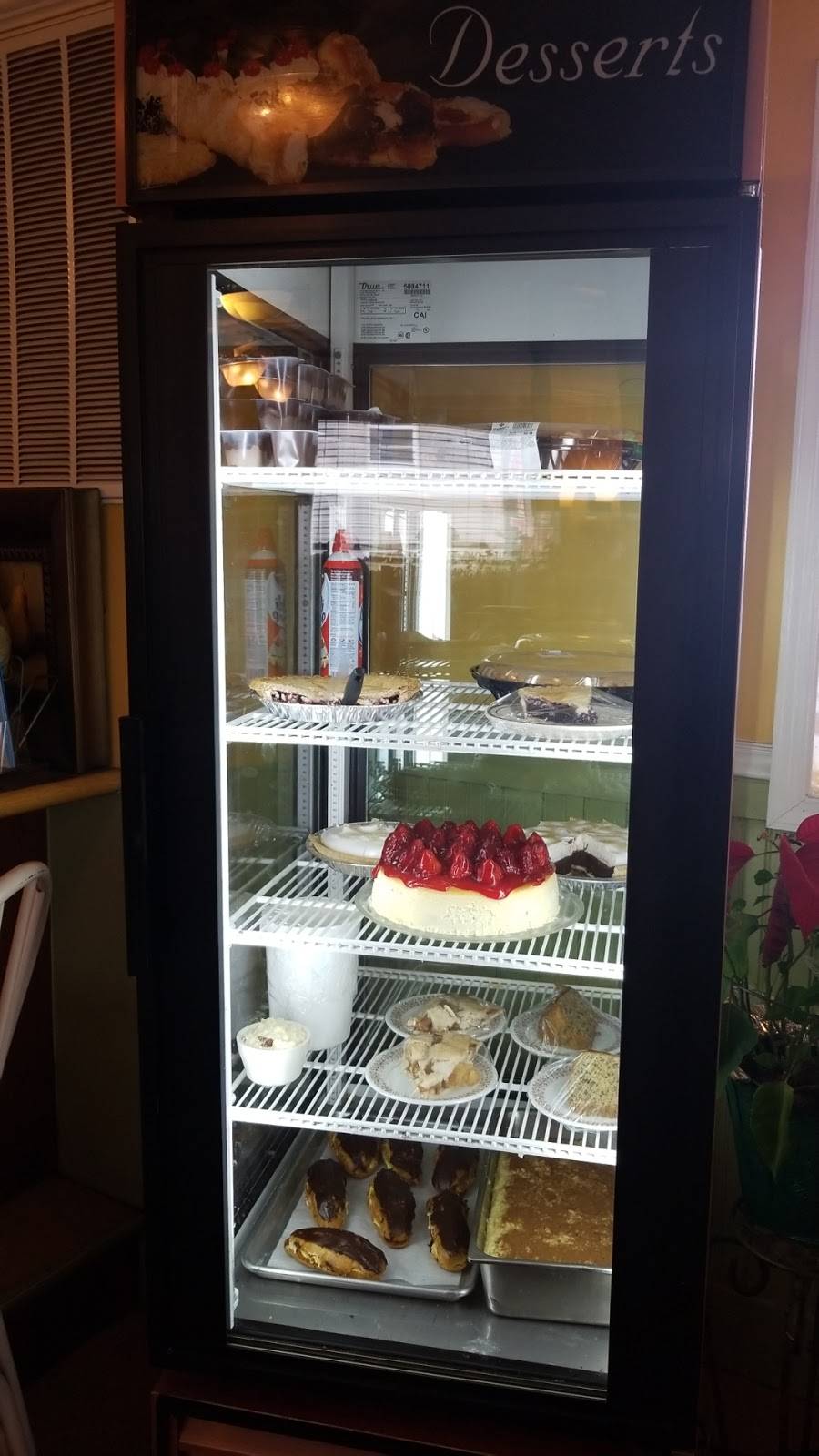 Sparrows Point Restaurant | restaurant | 4414 North Point Blvd, Sparrows Point, MD 21219, USA | 4104775480 OR +1 410-477-5480