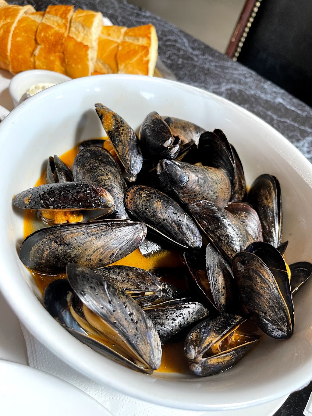 Kingfisher | restaurant | 2564 E Grant Rd, Tucson, AZ 85716, USA | 5203237739 OR +1 520-323-7739