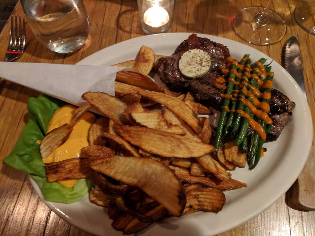 Chamard Vineyards Bistro | restaurant | 115 Cow Hill Rd, Clinton, CT 06413, USA | 8606640299 OR +1 860-664-0299