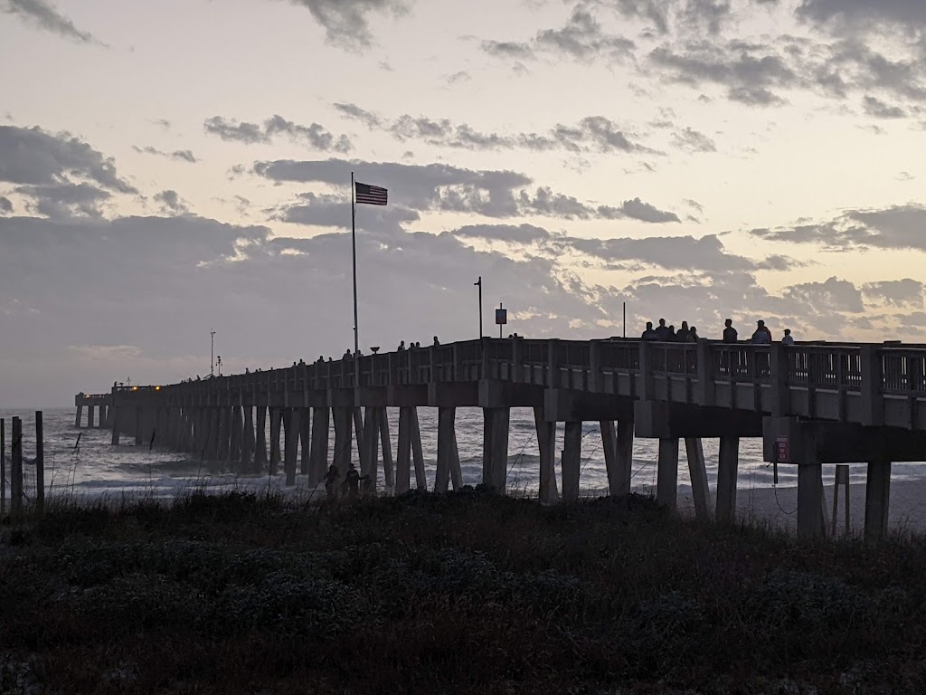 Hookd Pier Bar & Grill | restaurant | 16201 Front Beach Rd, Panama City Beach, FL 32413, USA | 8502338232 OR +1 850-233-8232