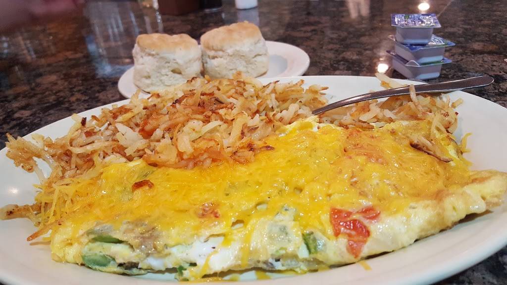 Dels Diner | restaurant | 14650 Woodforest Blvd, Houston, TX 77015, USA | 7134531520 OR +1 713-453-1520