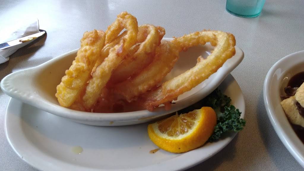 Russ Restaurant | restaurant | 2340 28th St SW, Wyoming, MI 49519, USA | 6165383410 OR +1 616-538-3410