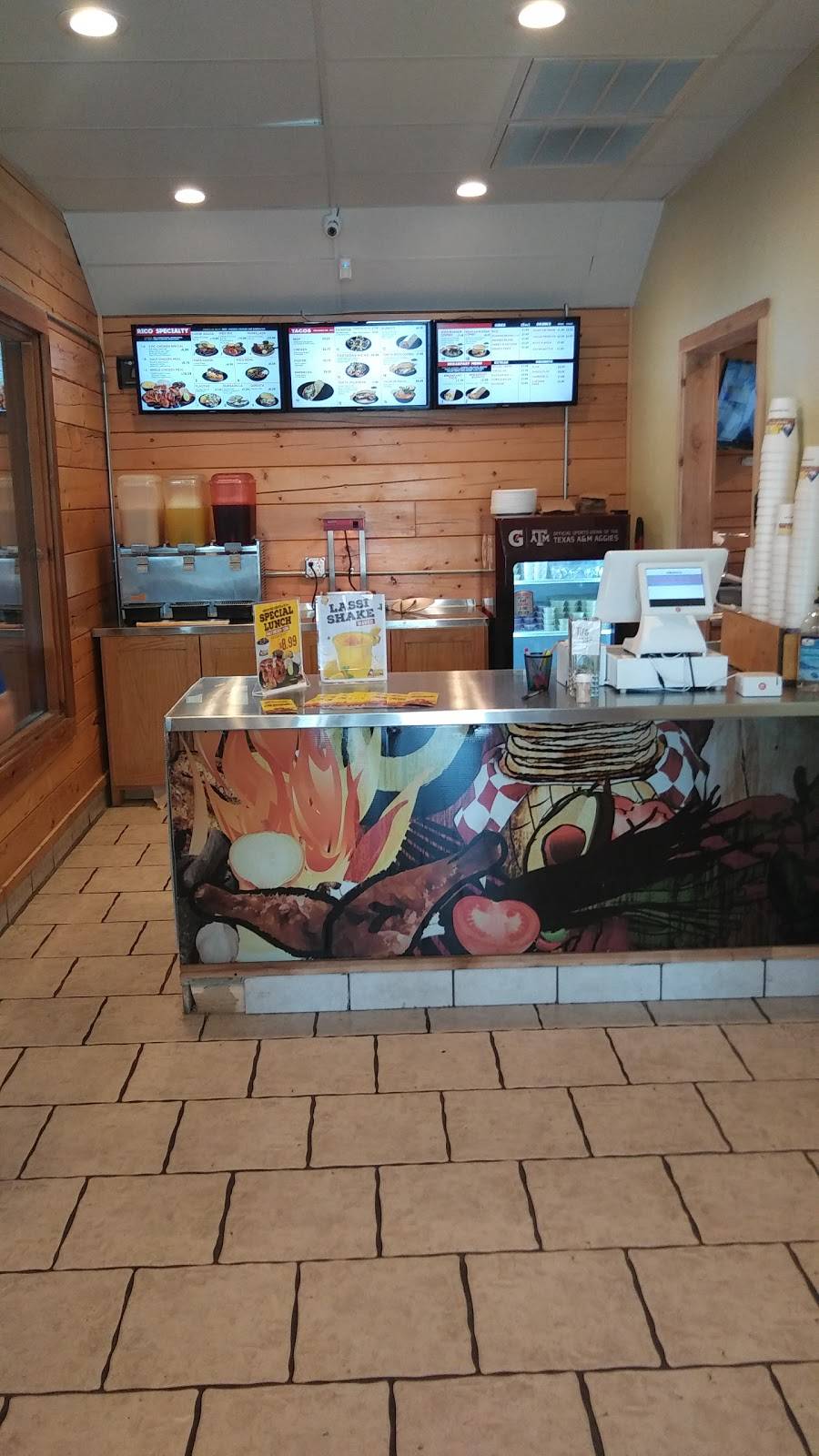 El Pollo Rico | restaurant | 1070 N BUSINES, I-35BL, New Braunfels, TX 78130, USA | 8303581537 OR +1 830-358-1537