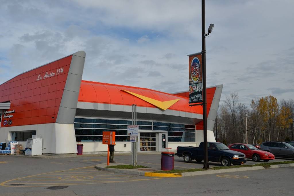 Restaurant SUBWAY | restaurant | 14 Rue Sainte Anne (Route 138 Halte 174 Service Area, Yamachiche, QC G0X 3L0, Canada | 8192285620 OR +1 819-228-5620