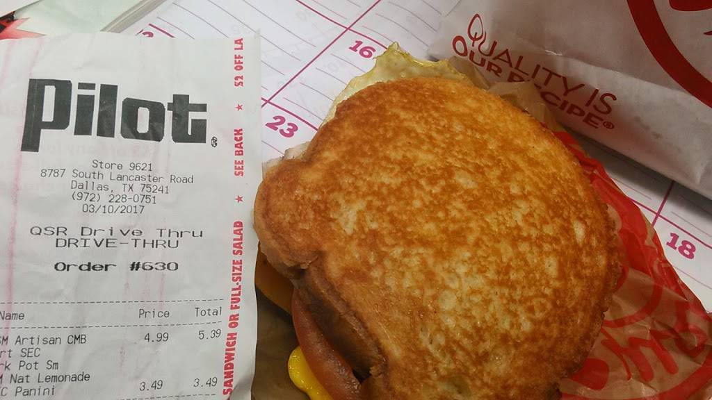 Wendys | restaurant | 8787 S Lancaster Rd, Dallas, TX 75241, USA | 9722280751 OR +1 972-228-0751