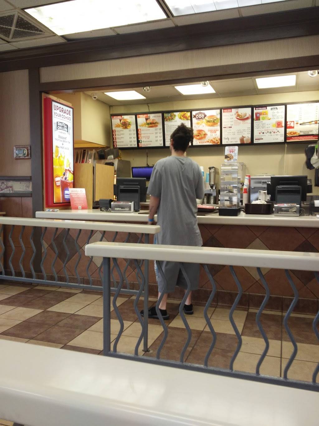 Wendys | restaurant | 3422 Taylorsville Rd, Louisville, KY 40215, USA | 5023664701 OR +1 502-366-4701