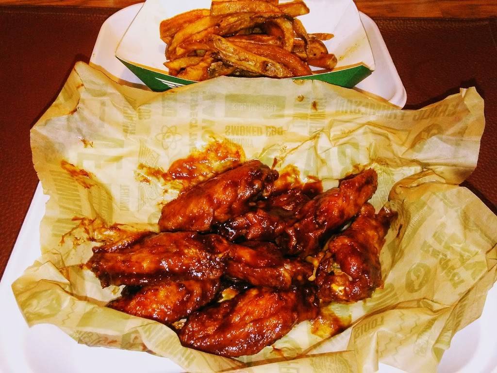 Wingstop | restaurant | 8470 Annapolis Rd #3, New Carrollton, MD 20784, USA | 2405827630 OR +1 240-582-7630