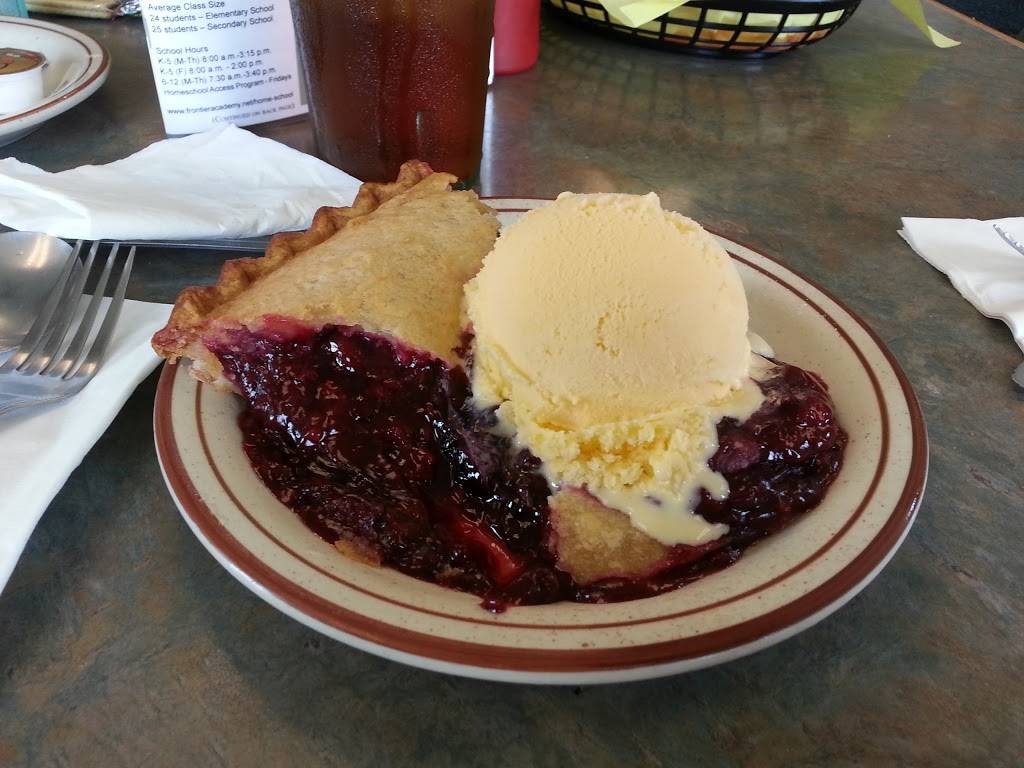 Barnstormer Restaurant | restaurant | 600 Airport Road # A, Greeley, CO 80631, USA | 9703363020 OR +1 970-336-3020