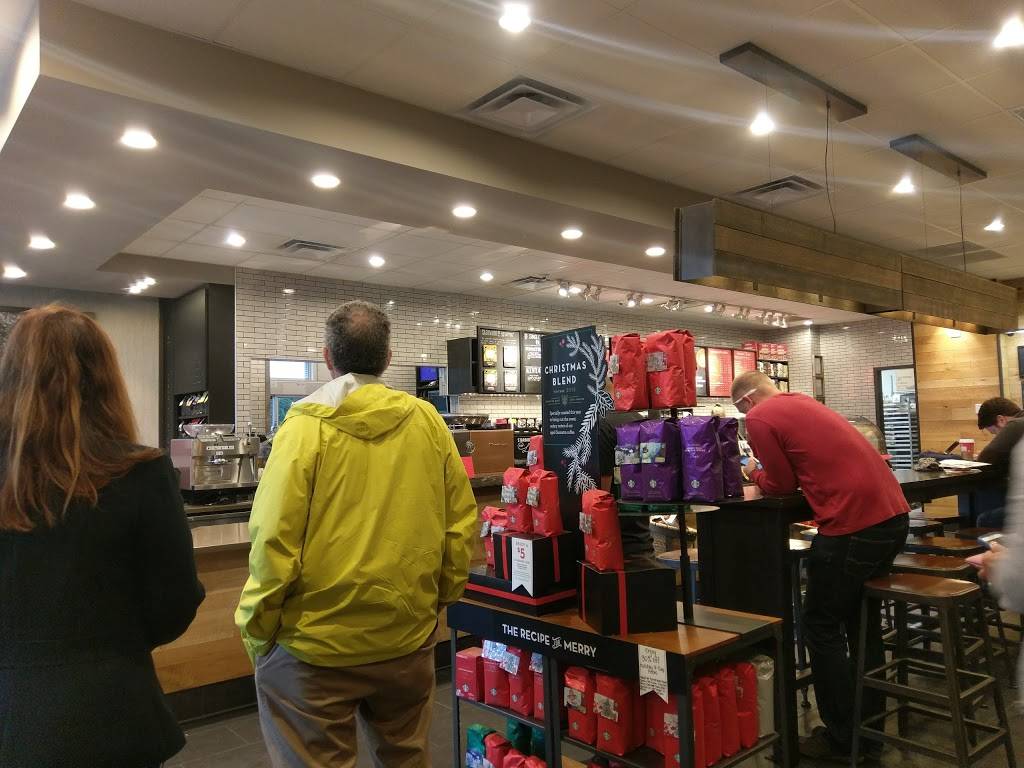 Starbucks | cafe | 2141 Wilma Rudolph Blvd, Clarksville, TN 37040, USA | 9316475904 OR +1 931-647-5904