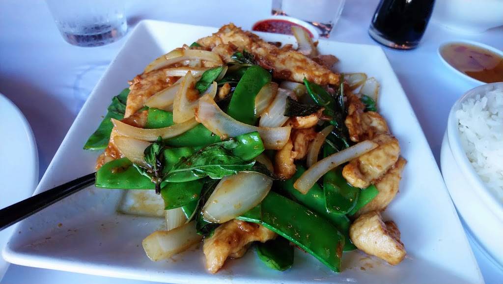 New Moon | restaurant | 2138 Verdugo Blvd, Montrose, CA 91020, USA | 8182494393 OR +1 818-249-4393