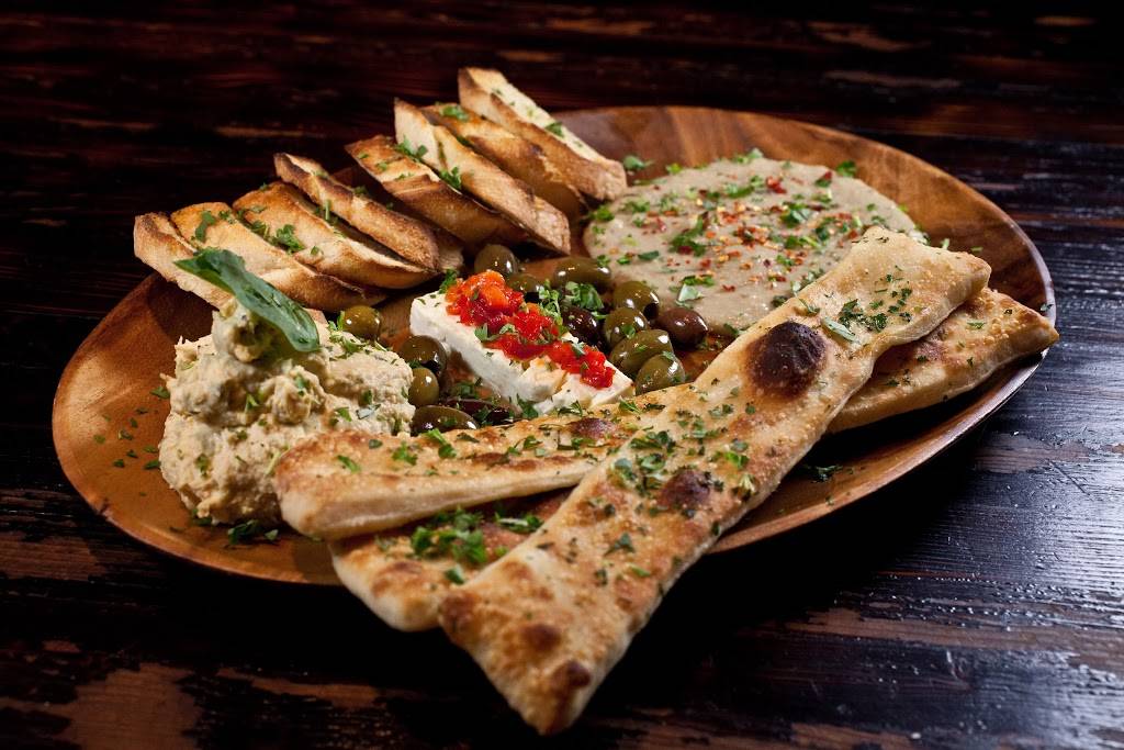 La Bocca Wine Bar & Urban Kitchen | restaurant | 5415 E High St #127, Phoenix, AZ 85054, USA | 4808401799 OR +1 480-840-1799