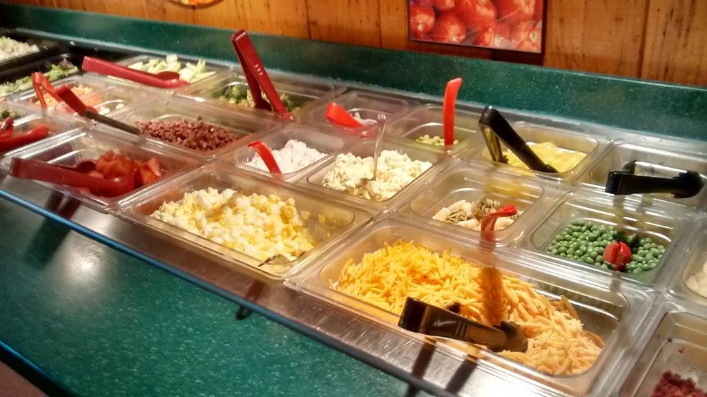 Hook & Anchor Family Seafood | restaurant | 950 Rutherford Rd, Marion, NC 28752, USA | 8286529467 OR +1 828-652-9467