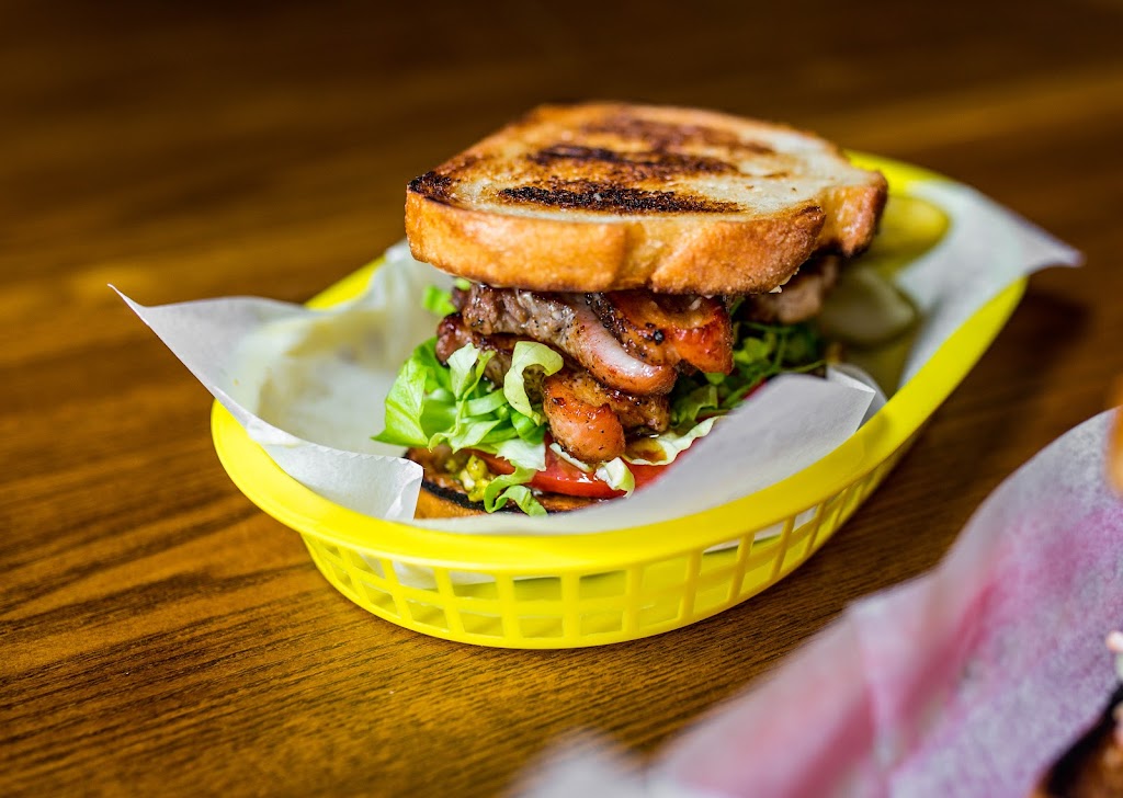 Fight Club | restaurant | 633 Pennsylvania Ave. SE, Washington, DC 20003, USA | 2028859714 OR +1 202-885-9714