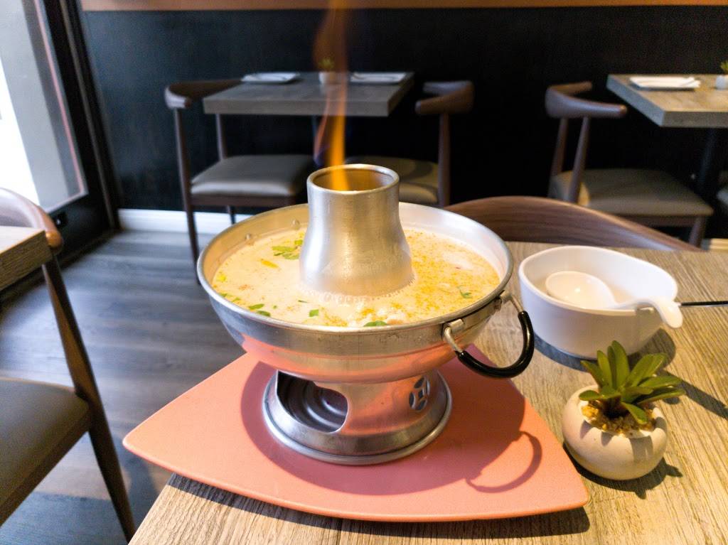 Pearl Thai Eatery | restaurant | 34 E Holly St, Pasadena, CA 91103, USA | 6264608818 OR +1 626-460-8818