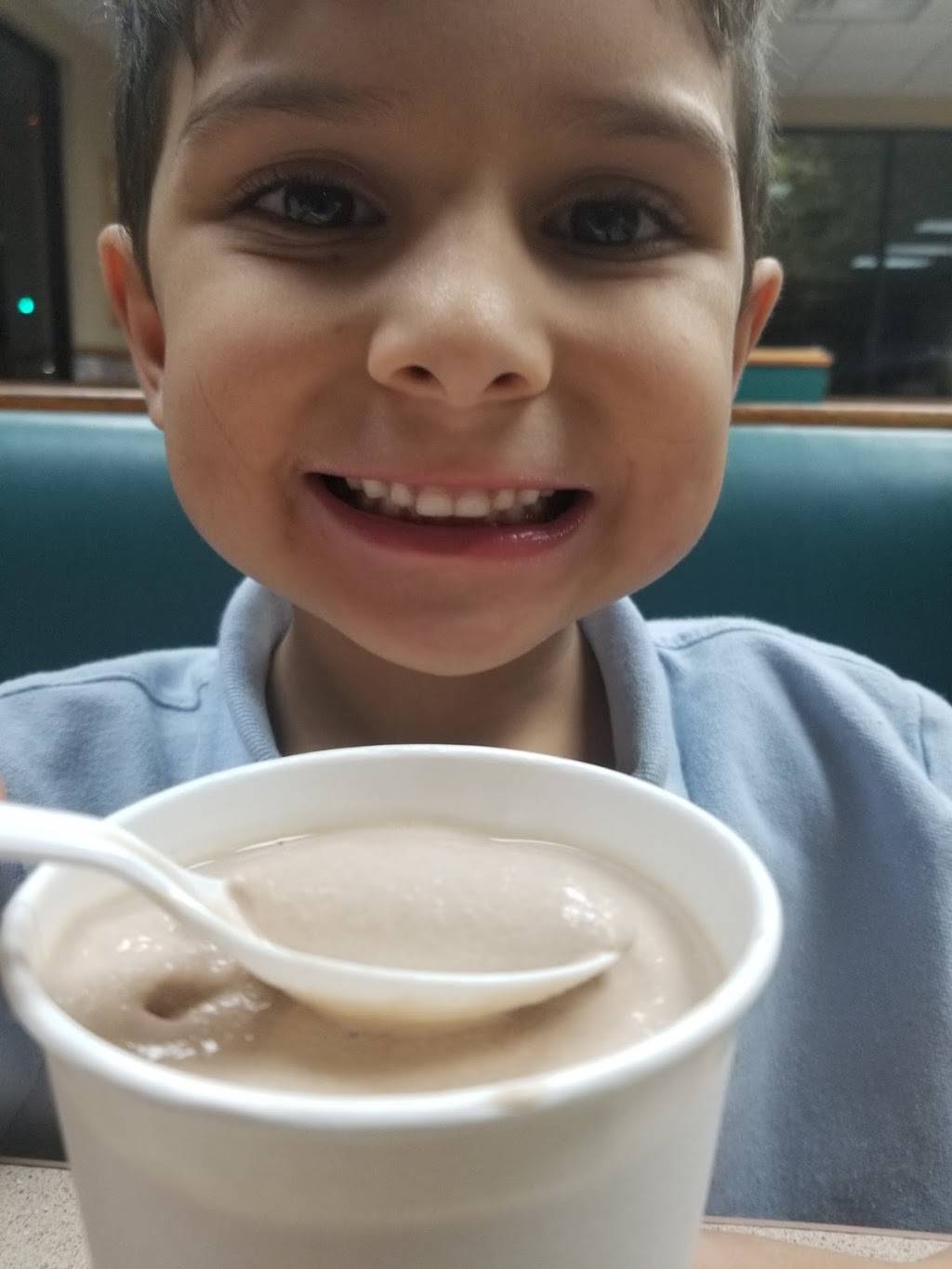 Wendys | restaurant | 11925 NW 27th Pl, Miami, FL 33167, USA | 3059531477 OR +1 305-953-1477