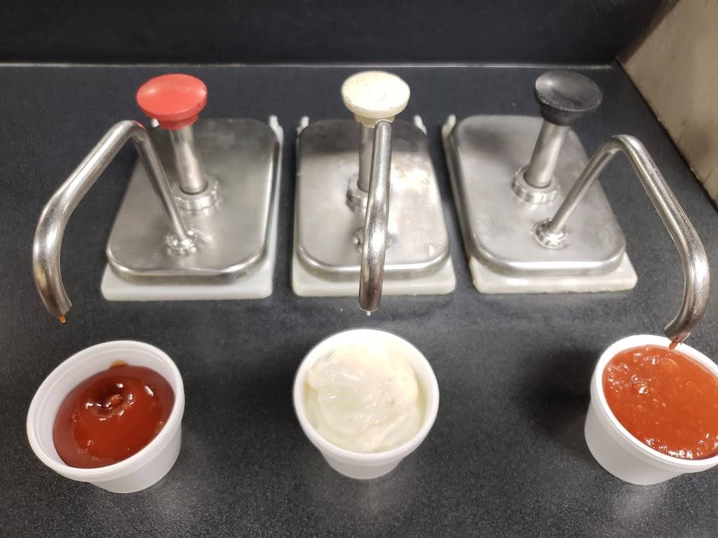 Long John Silvers | restaurant | 1104 N Yarbrough Dr, El Paso, TX 79925, USA | 9155931327 OR +1 915-593-1327