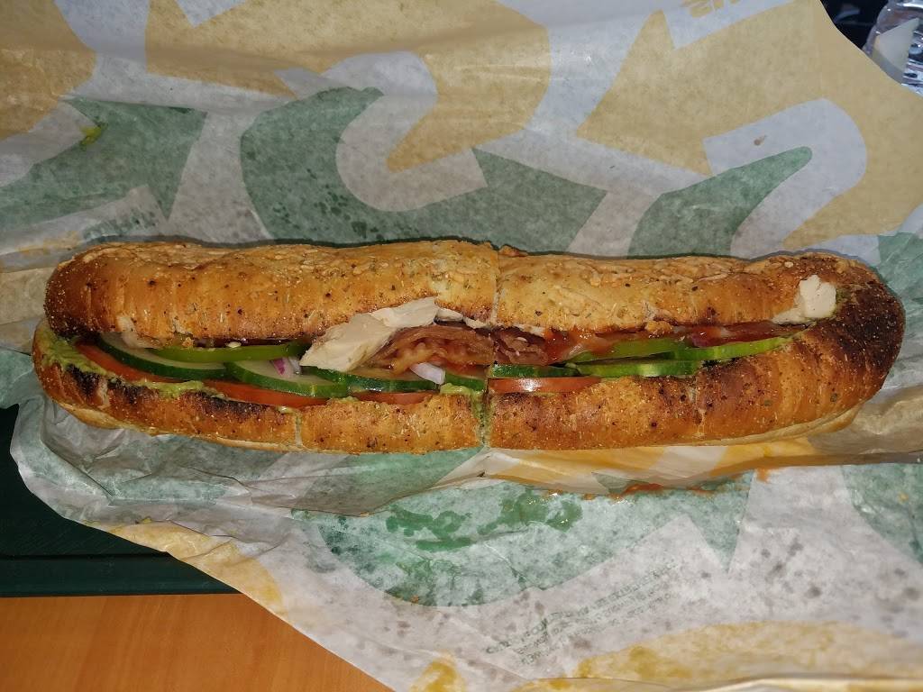 Subway | restaurant | 755 Main St, Paterson, NJ 07505, USA | 9738811234 OR +1 973-881-1234