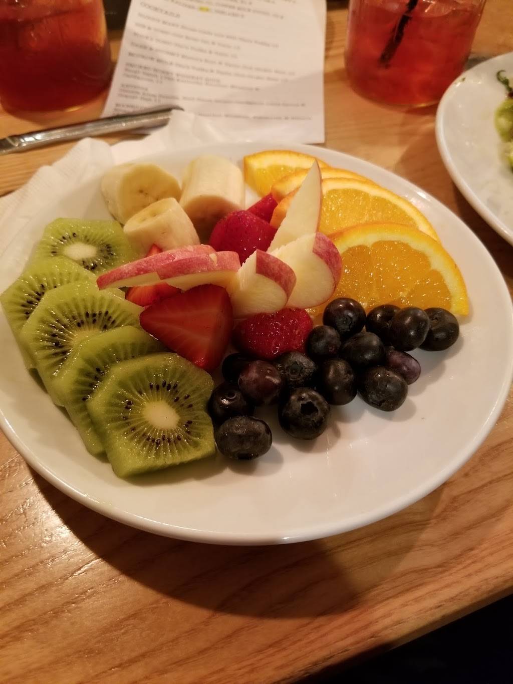 Elis Kitchen | restaurant | 40 Market St, Warren, RI 02885, USA | 4012451809 OR +1 401-245-1809