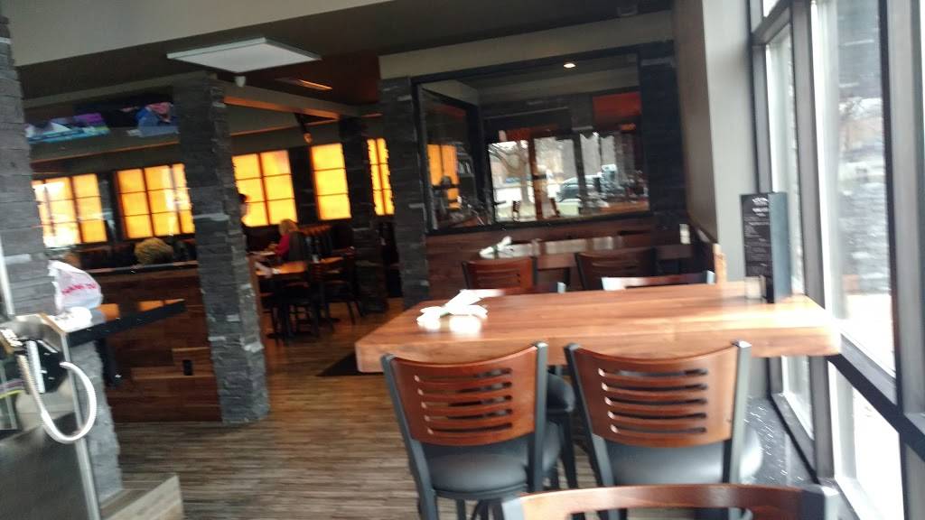 The Black Label Tavern | restaurant | 34110 Plymouth Rd, Livonia, MI 48150, USA | 7344692400 OR +1 734-469-2400