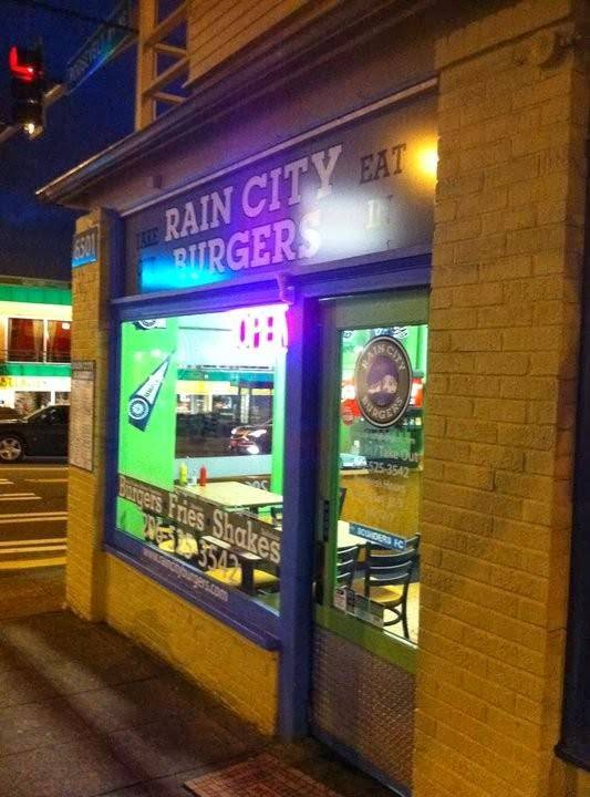 Rain City Burgers | restaurant | 6501 Roosevelt Way NE, Seattle, WA 98115, USA | 2065253542 OR +1 206-525-3542