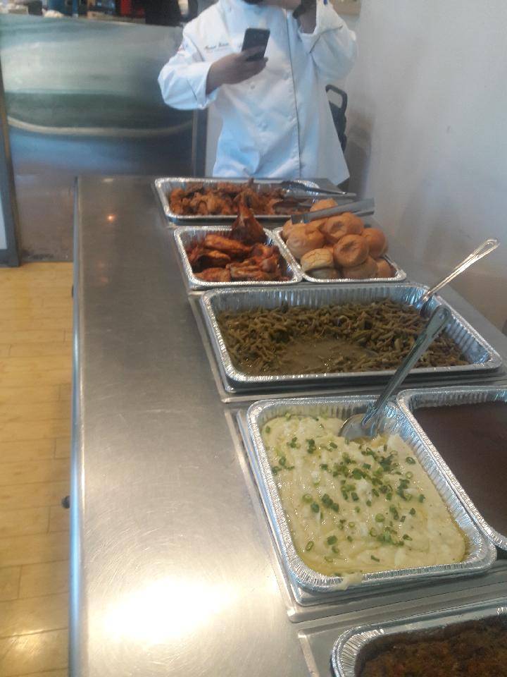 A Square Meal Cafe Main | restaurant | 220 S Main St, Memphis, TN 38103, USA | 9015284750 OR +1 901-528-4750