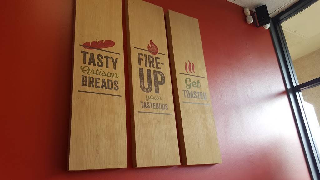 Quiznos | restaurant | 2868 W E Monte Vista Ave, Turlock, CA 95380, USA | 2096682858 OR +1 209-668-2858