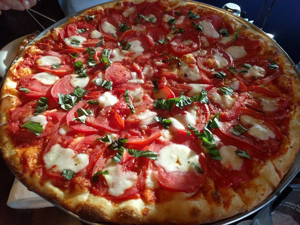 Blue Moon Pizza Fort Myers | meal delivery | 7381 College Pkwy #120, Fort Myers, FL 33907, USA | 2399362583 OR +1 239-936-2583