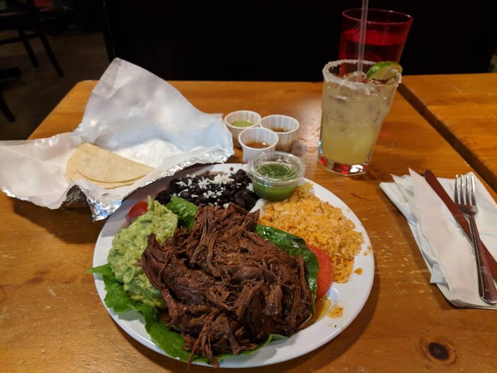 Loco Cocos Tacos | restaurant | 36 Walker St, Kittery, ME 03904, USA | 2074389322 OR +1 207-438-9322