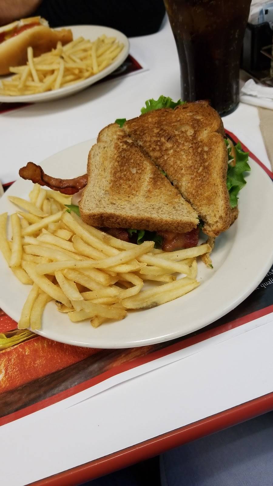 Steak n Shake | restaurant | 4409 W Wendover Ave, Greensboro, NC 27407, USA | 3362180807 OR +1 336-218-0807