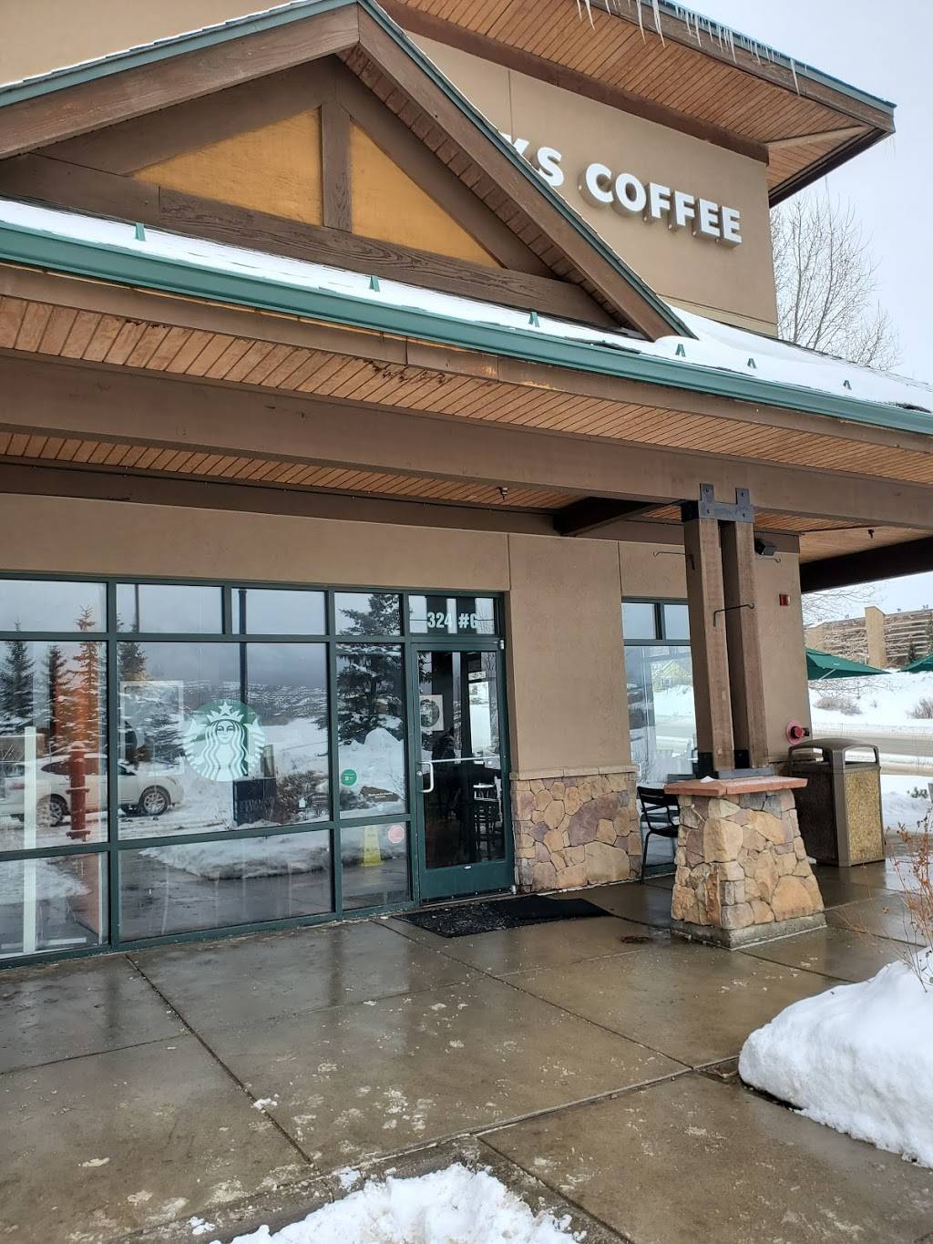 Starbucks | cafe | 324 US-6 # E, Dillon, CO 80435, USA | 9705137084 OR +1 970-513-7084