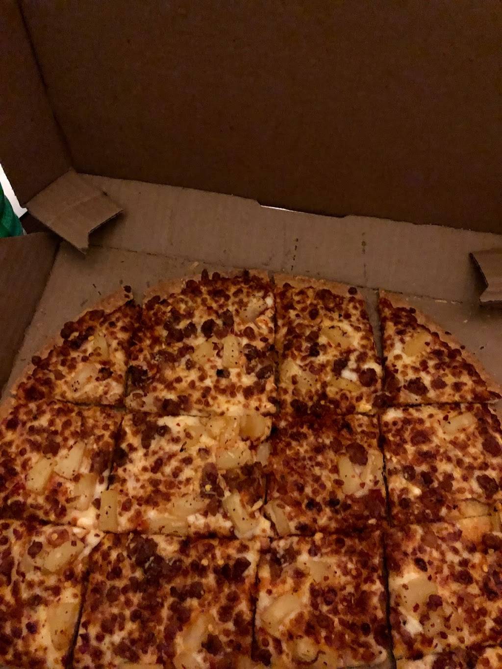 Dominos Pizza | meal delivery | 2387 Trafalgar Rd Unit #1, Oakville, ON L6H 6K7, Canada | 9052572900 OR +1 905-257-2900