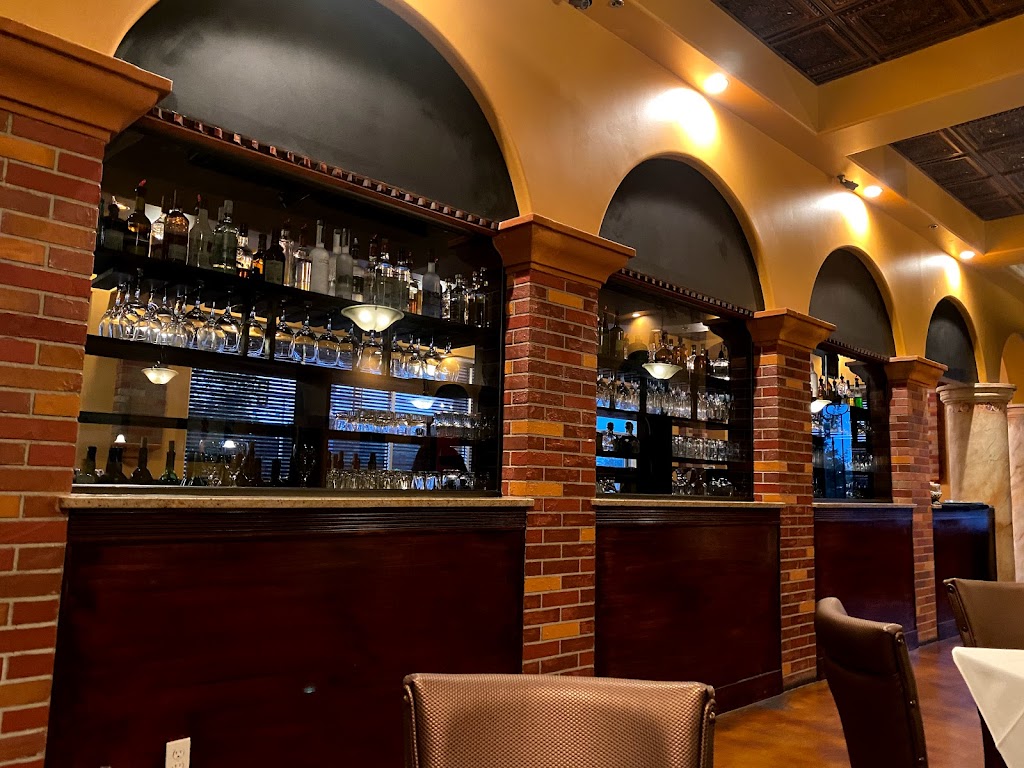 Santinos Italian Restaurant | restaurant | 24165 I-10 W, Unit 433, San Antonio, TX 78257, USA | 2105491266 OR +1 210-549-1266