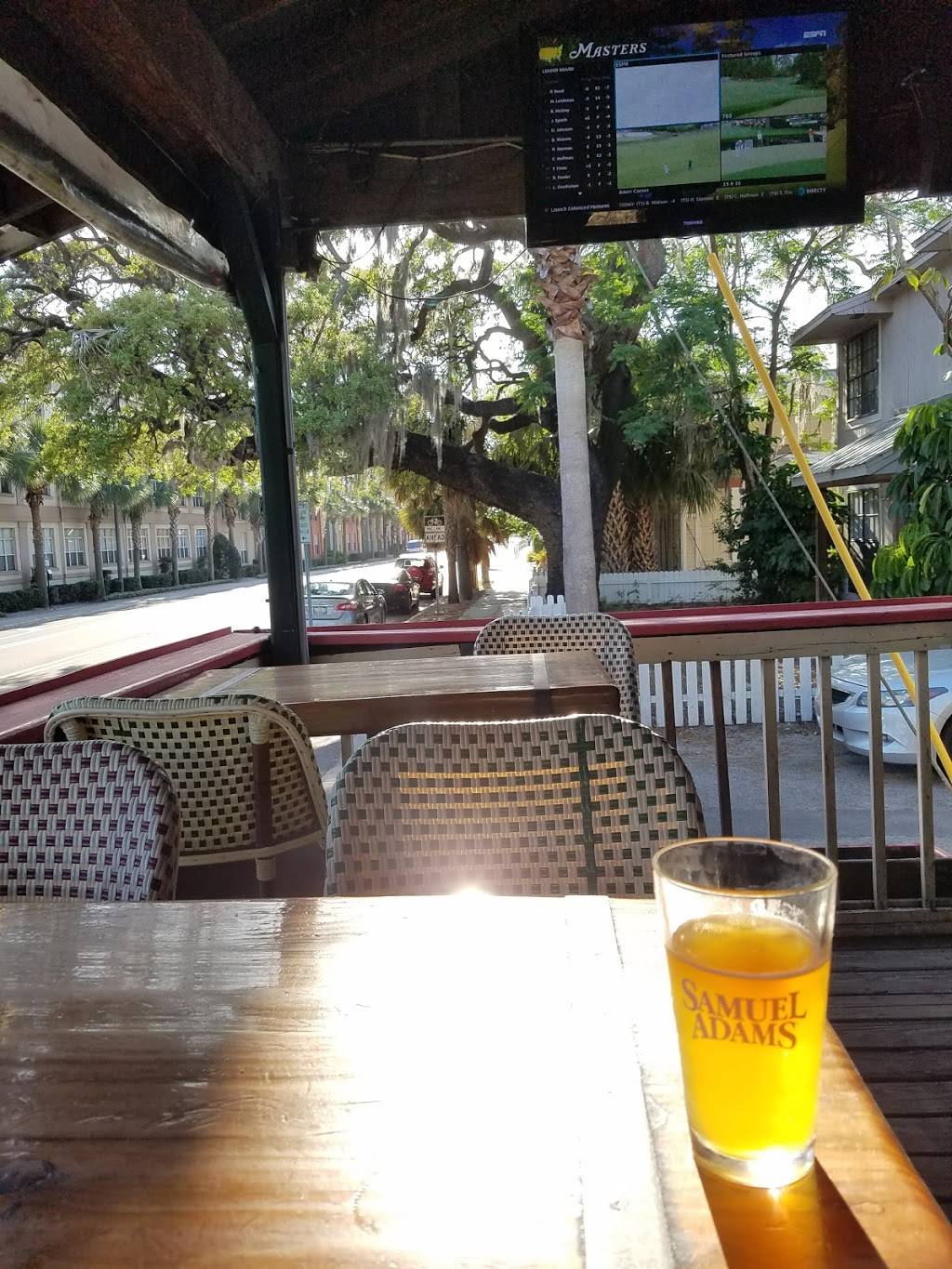 The Dubliner Irish Pub | restaurant | 2307 W Azeele St, Tampa, FL 33609, USA | 8132582257 OR +1 813-258-2257