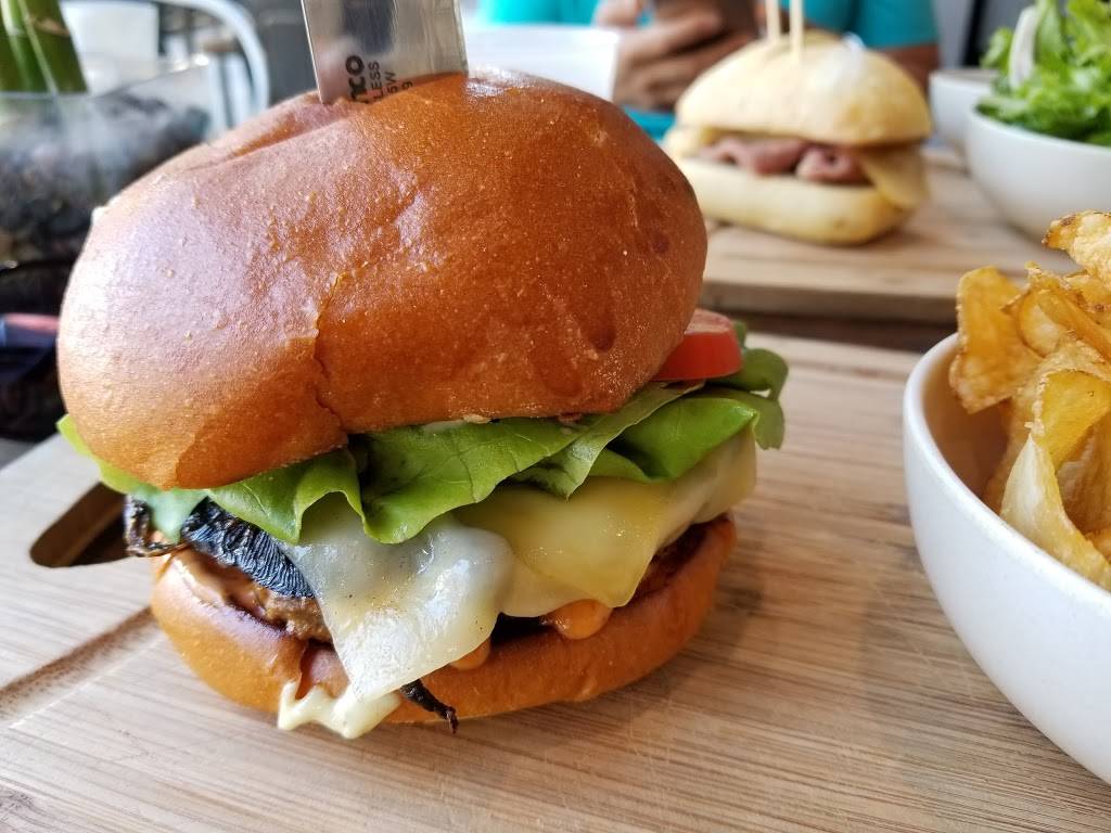 The Carving Board Burbank | restaurant | 216 E Olive Ave, Burbank, CA 91502, USA | 8185636799 OR +1 818-563-6799