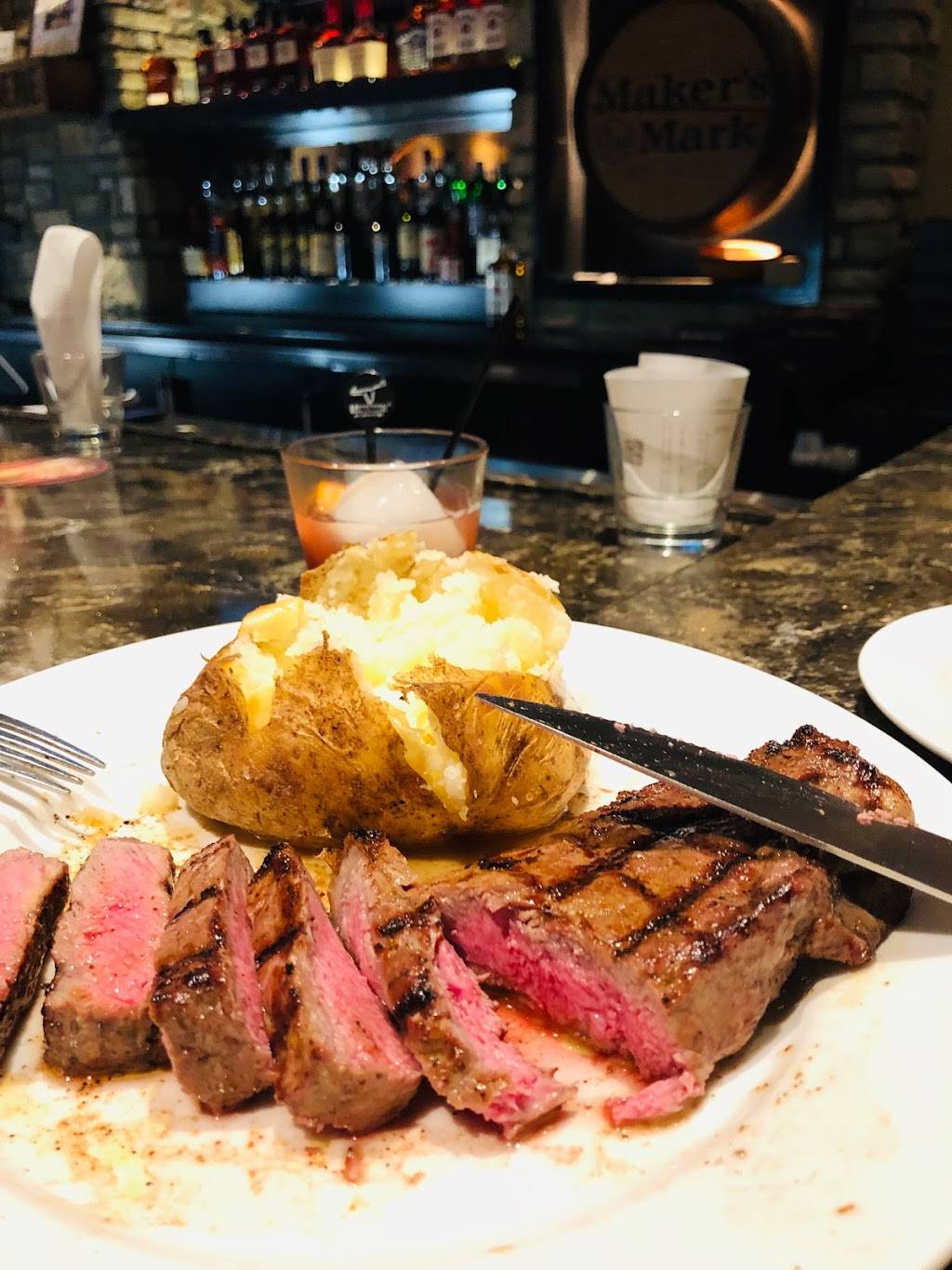 LongHorn Steakhouse | meal takeaway | 144 Wolf Rd, Albany, NY 12205, USA | 5184890193 OR +1 518-489-0193