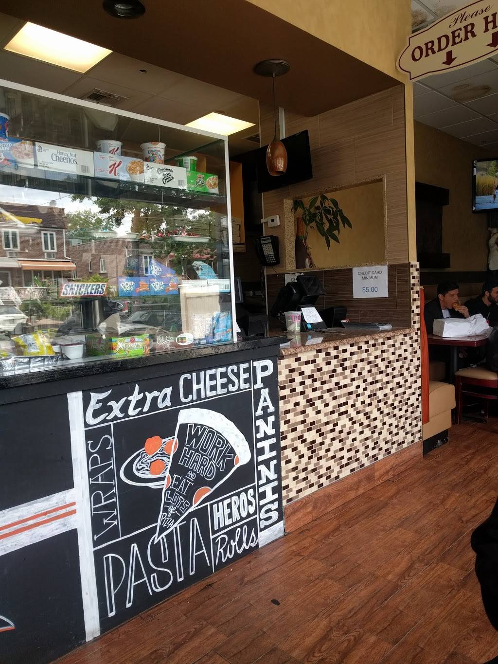 Enzos | restaurant | 1623 Oriental Blvd, Brooklyn, NY 11235, USA | 7187439056 OR +1 718-743-9056