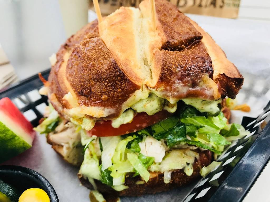 Local Foods | meal takeaway | 2555 Kirby Dr, Houston, TX 77019, USA | 7132554440 OR +1 713-255-4440