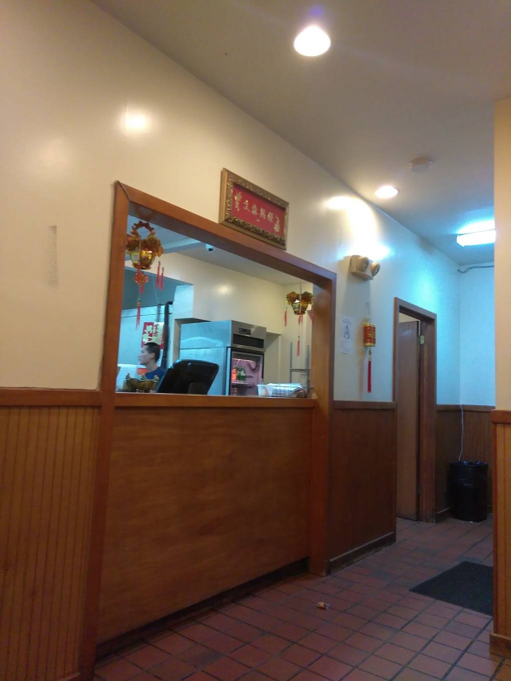 Hong Kong 888 Cafe | meal takeaway | 888 South St, Roslindale, MA 02131, USA | 6173238122 OR +1 617-323-8122