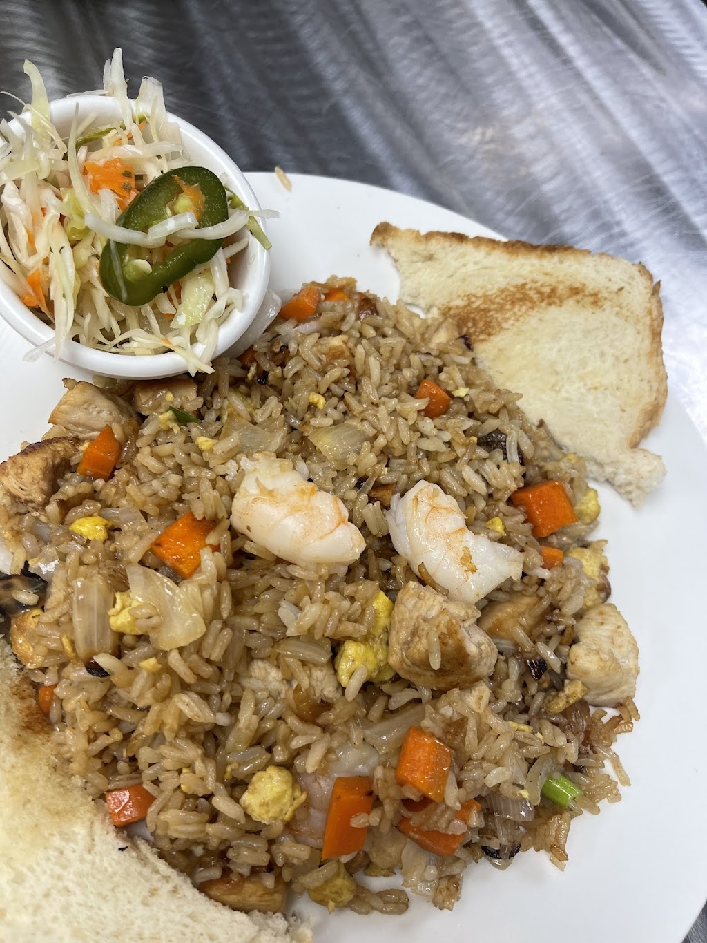 Catrachitos Restaurant & Bar | restaurant | 1515 S Sheridan Rd, Tulsa, OK 74112, USA | 9186199368 OR +1 918-619-9368