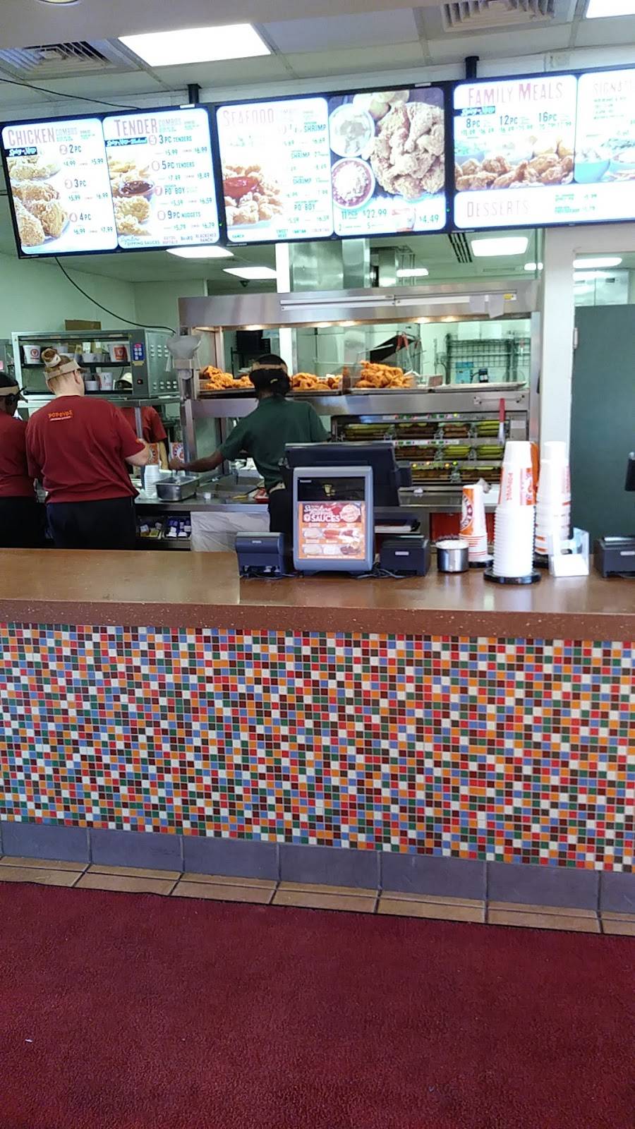 Popeyes Louisiana Kitchen | restaurant | 2408 Bienville Blvd, Ocean Springs, MS 39564, USA | 2288184900 OR +1 228-818-4900