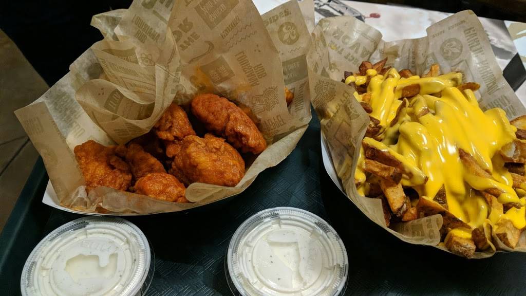 Wingstop | restaurant | 1701 W Parmer Ln Ste 104, Austin, TX 78727, USA | 5129779464 OR +1 512-977-9464