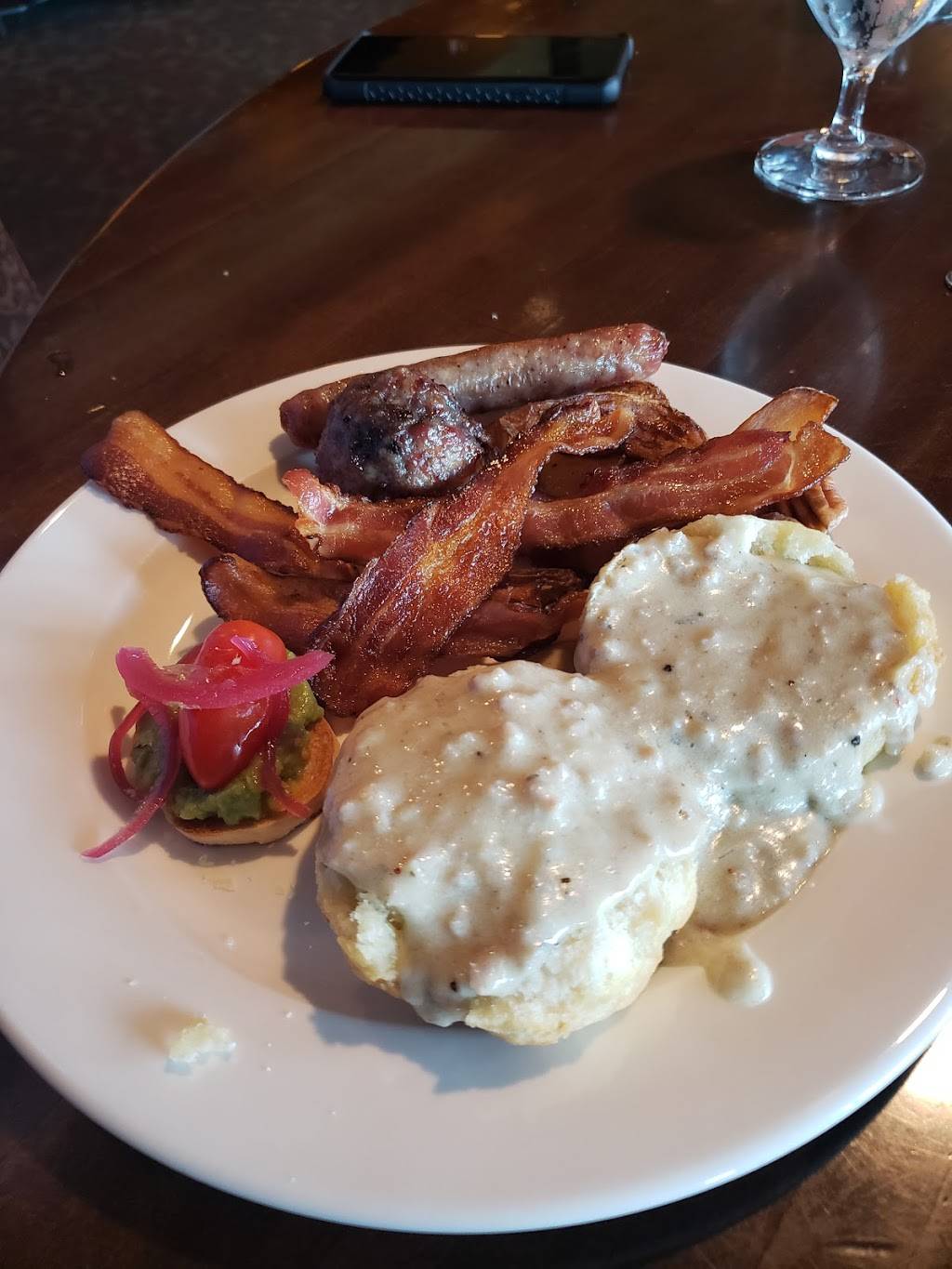 The Tap Room and Terrace Restaurant and Bar | restaurant | 500 Interlocken Blvd, Broomfield, CO 80021, USA | 3034643220 OR +1 303-464-3220