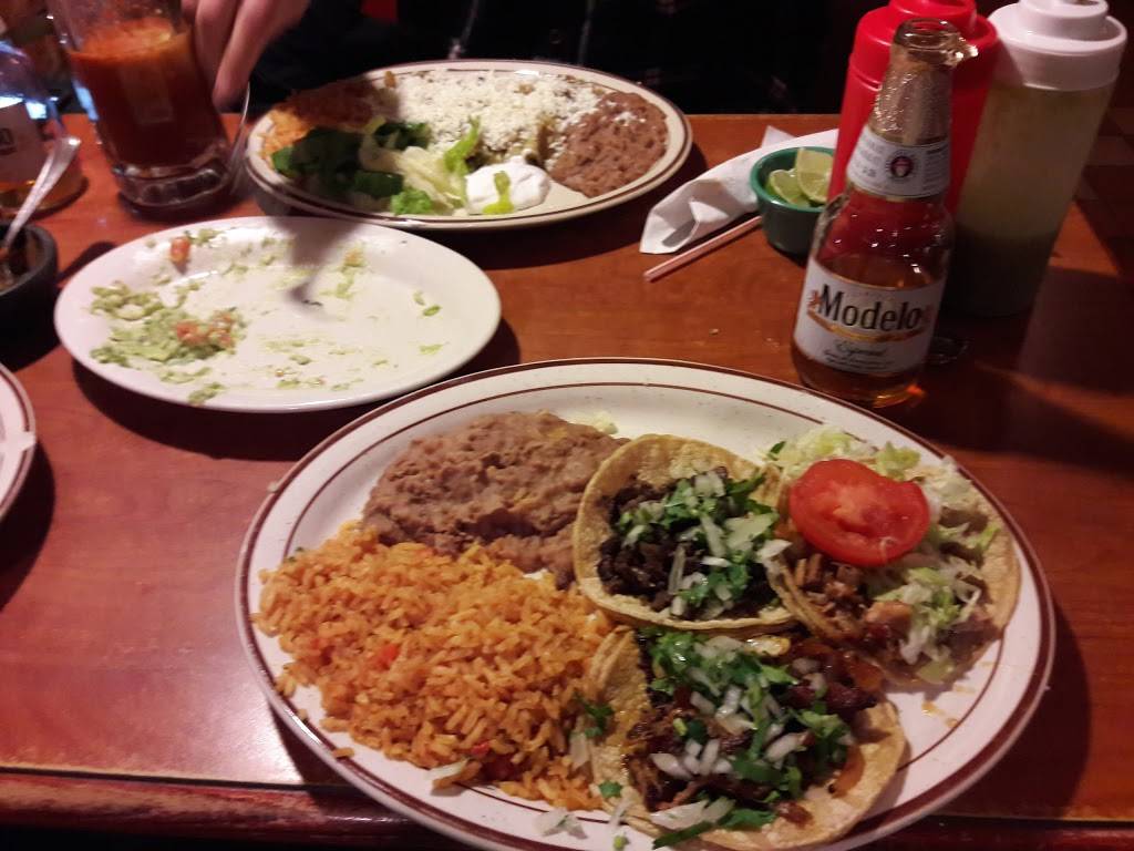 La Haciendita Taquería Restaurant | restaurant | 3322 W 47th St, Chicago, IL 60632, USA | 7735233208 OR +1 773-523-3208