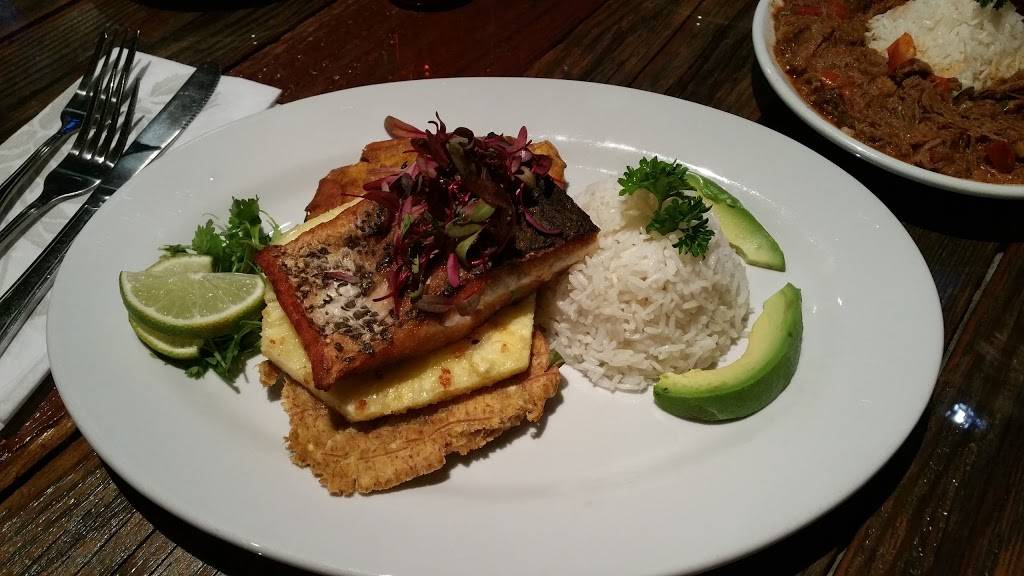 Los Tres Cubanos Restaurant | restaurant | 540 Race St, Harrisburg, PA 17104, USA | 7176358145 OR +1 717-635-8145