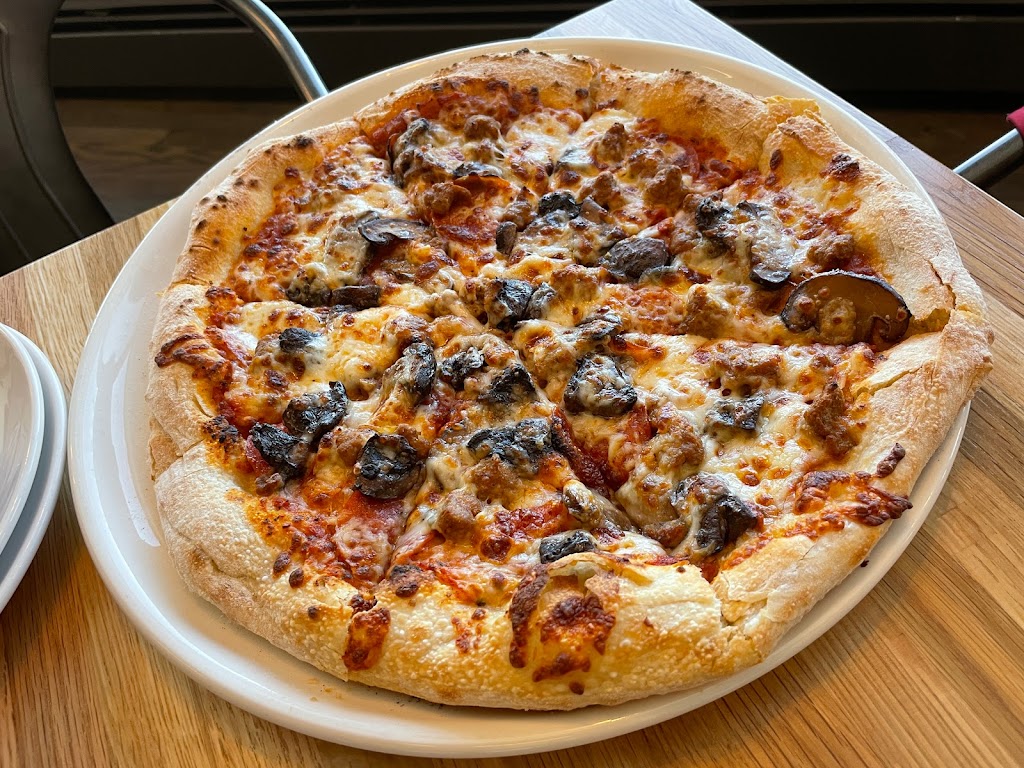 Brakeman’s Burgers | restaurant | 10 S Sierra Madre St, Colorado Springs, CO 80903, USA | 7193758769 OR +1 719-375-8769