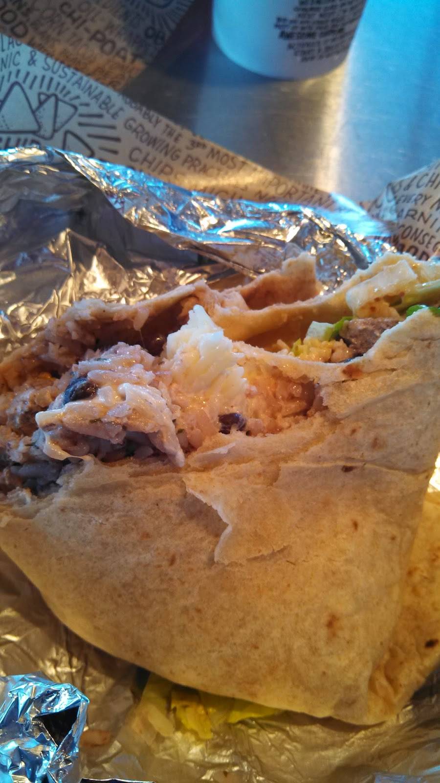 Chipotle Mexican Grill | restaurant | 2209 W Wildcat Reserve Pkwy Unit E1A, Highlands Ranch, CO 80129, USA | 3034706300 OR +1 303-470-6300