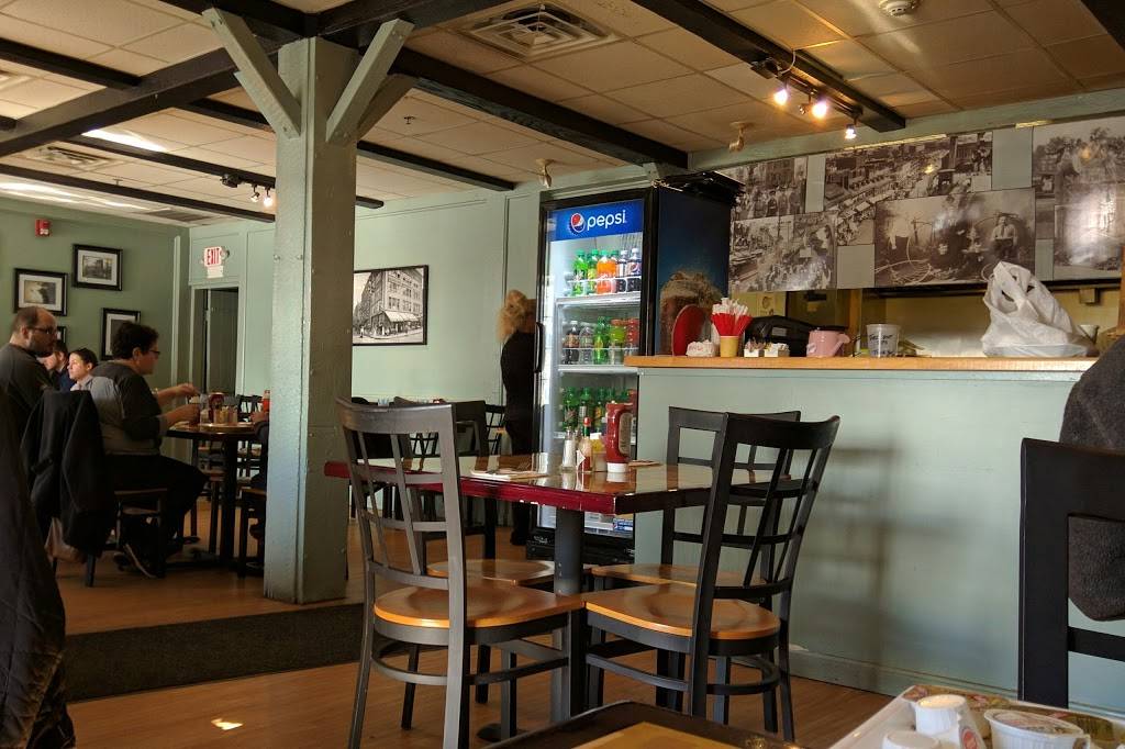 Fountain place restaurant | meal takeaway | 232 Essex St, Salem, MA 01970, USA | 9787449572 OR +1 978-744-9572