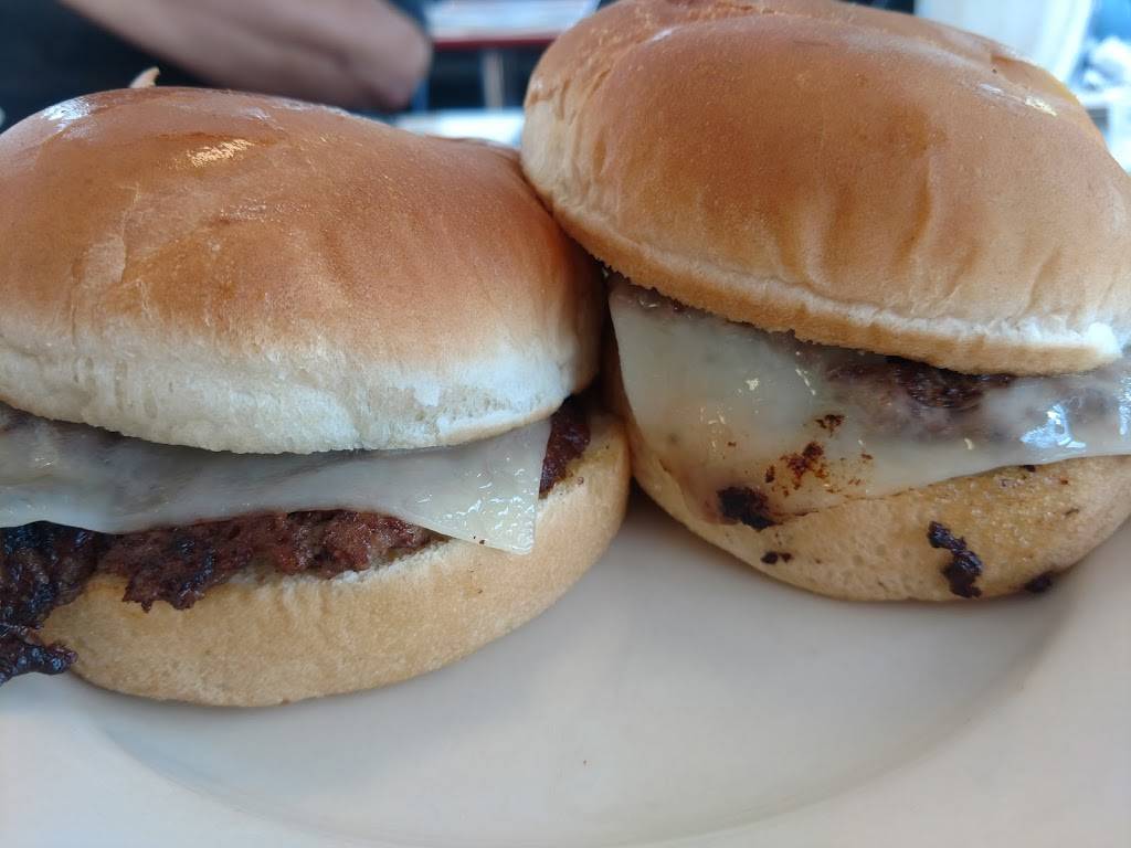 Steak n Shake | restaurant | 5901 National Rd E, Richmond, IN 47374, USA | 7659669082 OR +1 765-966-9082